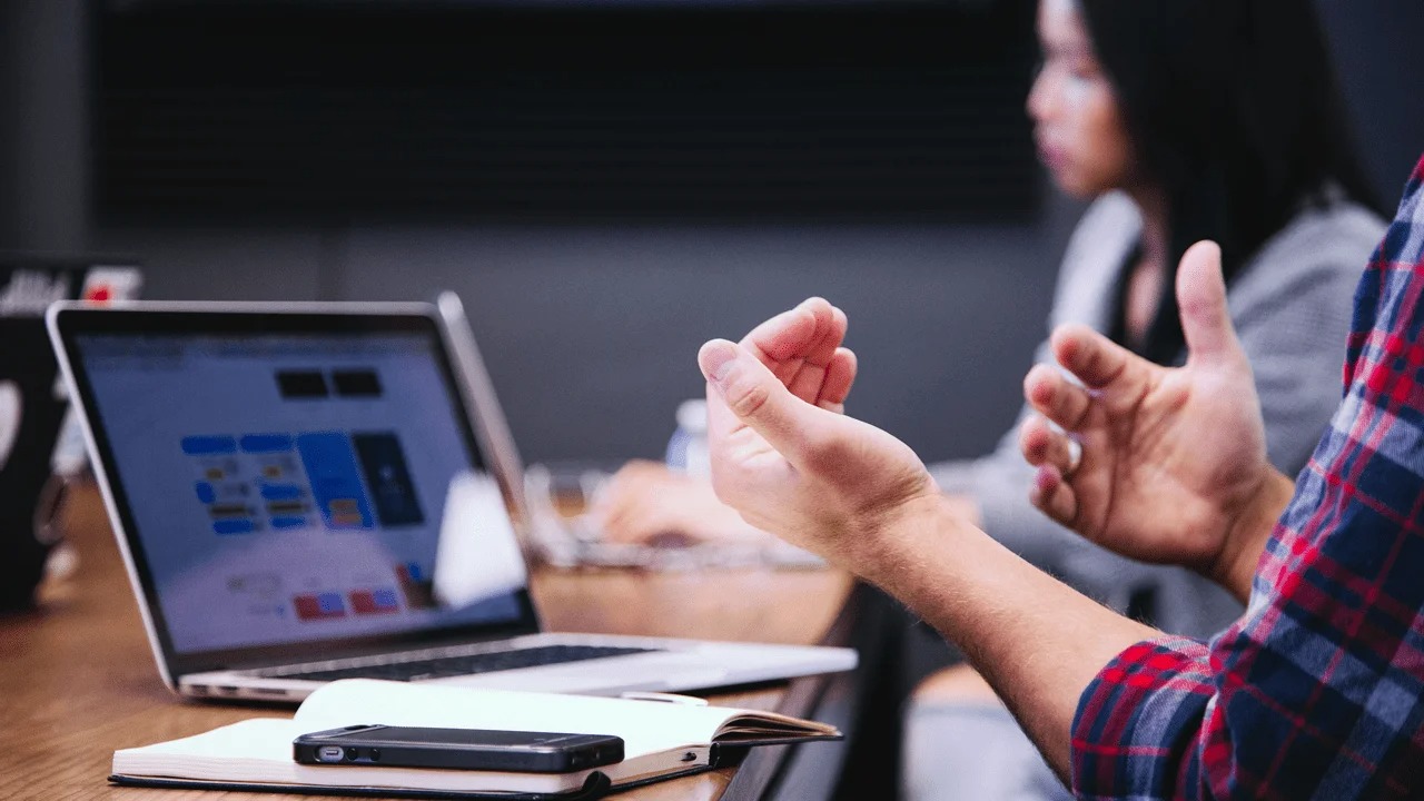 Kỷ nguyên AI, quyền lực quản trị nằm ở dữ liệu thực thi